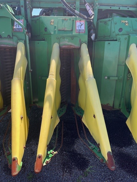 2011 John Deere 7760 Cotton Picker image 10