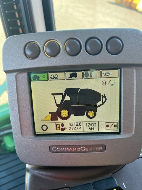 2011 John Deere 7760 Cotton Picker image 13