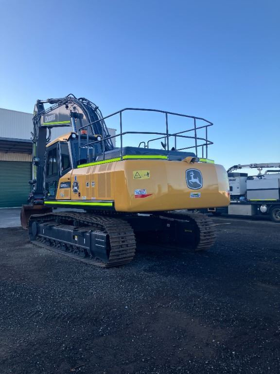 2022 John Deere E380-II Excavator image 2