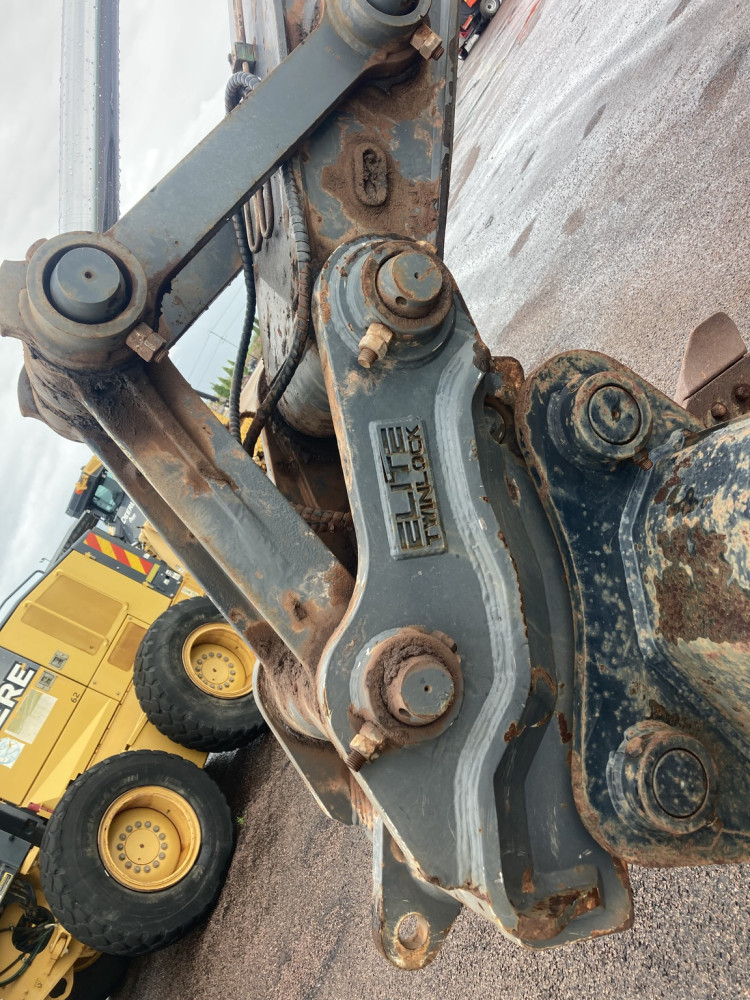 2020 John Deere E210-II Excavator image 20
