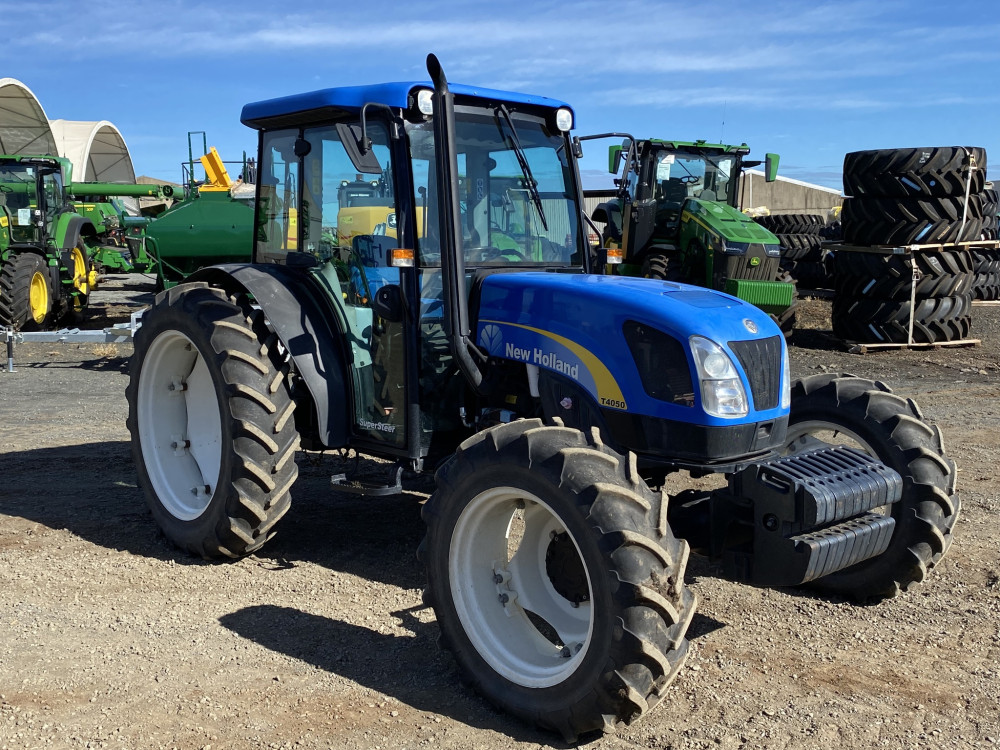 2011 New Holland T4050 Utility Tractor
