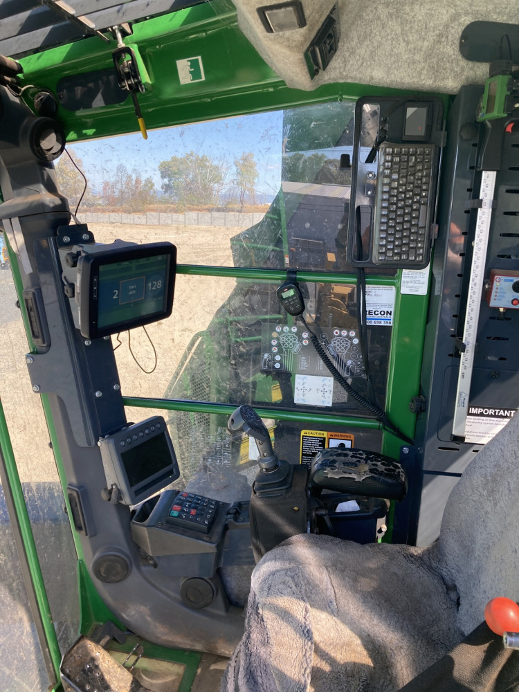 2017 John Deere 859MH Forestry Tracked Harvester image 11