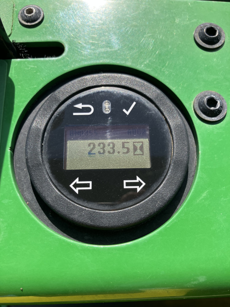 79855035_huge_82616