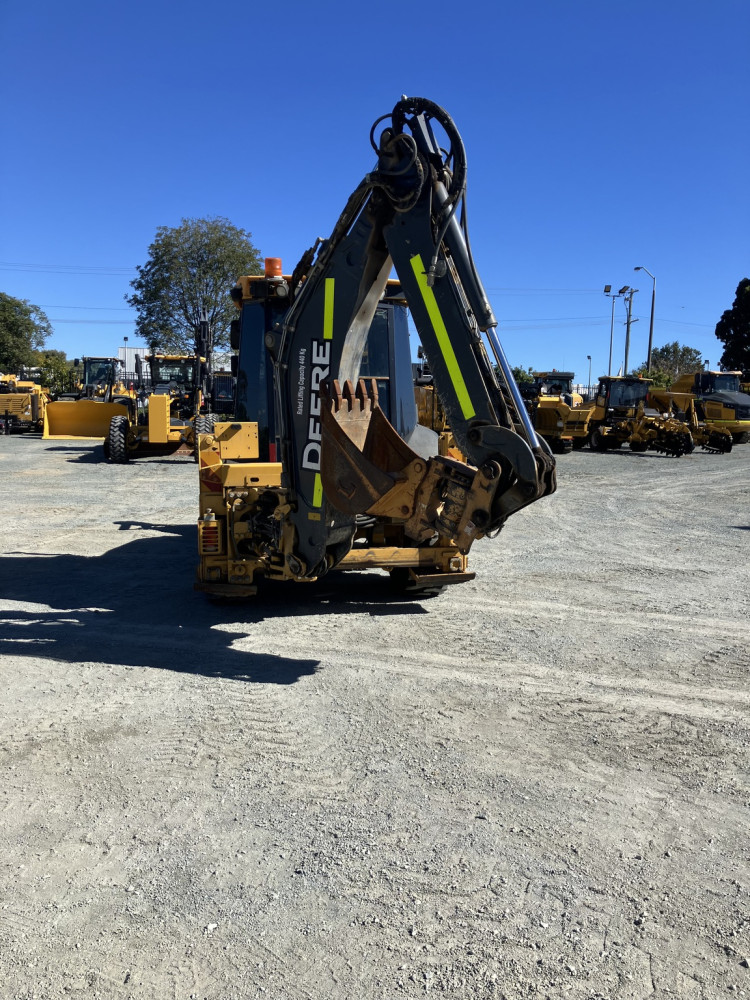 2018 John Deere 315SL Backhoe Loader image 4