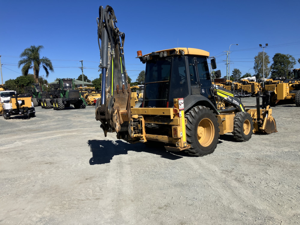 2018 John Deere 315SL Backhoe Loader image 5
