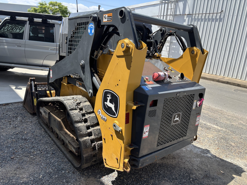 2021 John Deere 317G Compact Track Loader image 19