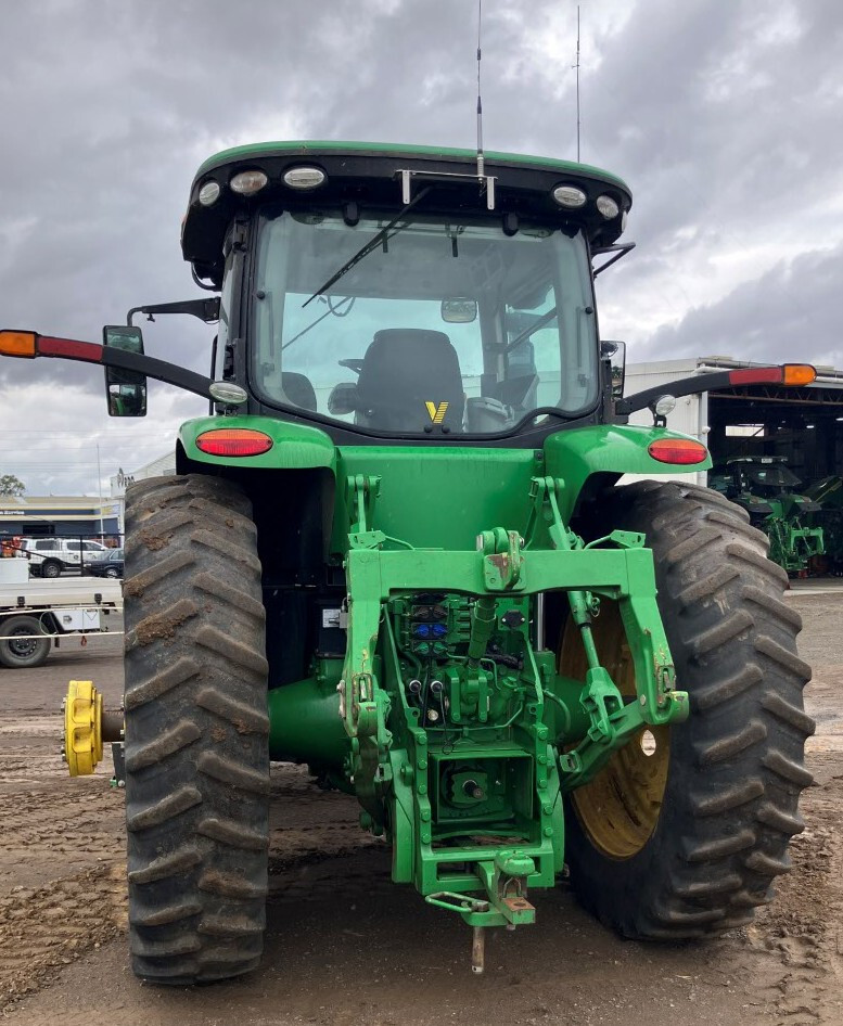 2019 John Deere 8270R Row Crop Tractor image 4