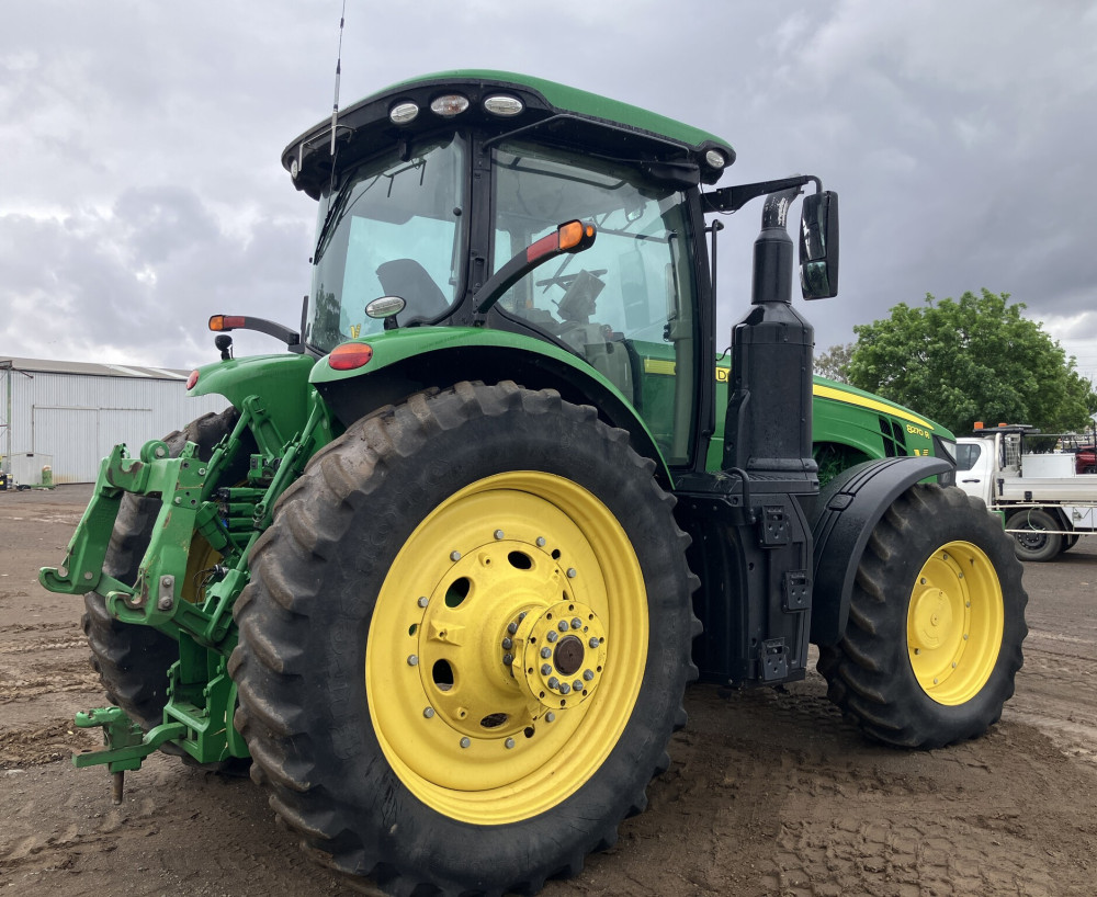 2019 John Deere 8270R Row Crop Tractor image 6